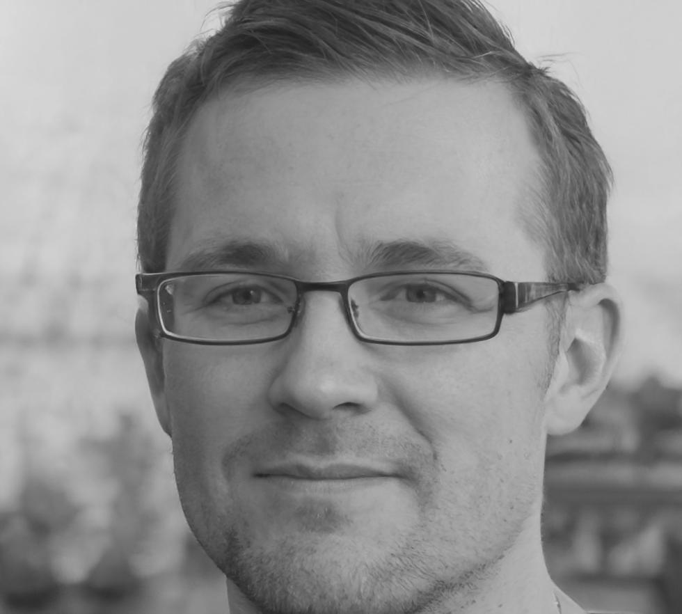 Andreas Müller, Gründer und Finanzstratege von syntriviazar